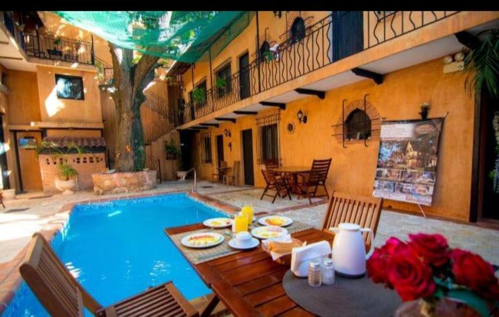 Historic Colonial Boutique Hotel Pool Jacuzzi Bar Restaurant By Aa Group Santo Domingo Exterior photo
