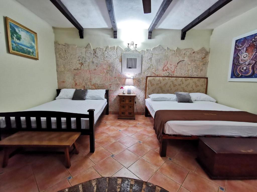 Historic Colonial Boutique Hotel Pool Jacuzzi Bar Restaurant By Aa Group Santo Domingo Exterior photo