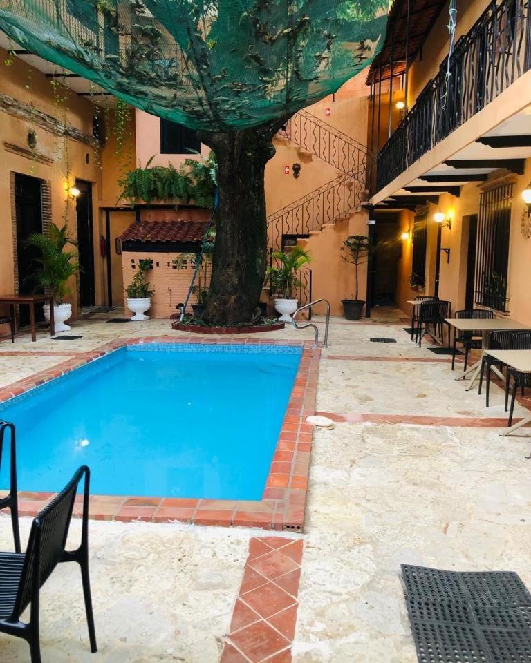 Historic Colonial Boutique Hotel Pool Jacuzzi Bar Restaurant By Aa Group Santo Domingo Exterior photo