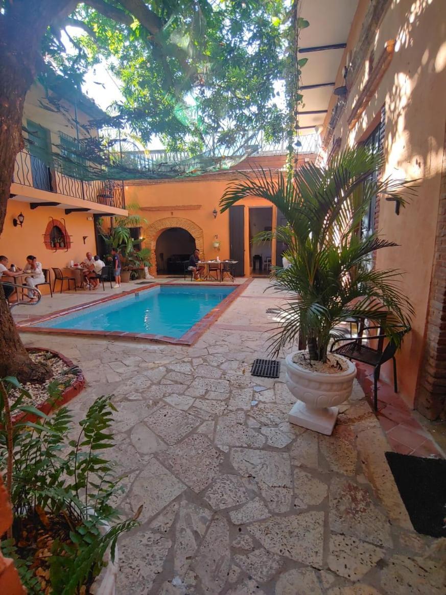 Historic Colonial Boutique Hotel Pool Jacuzzi Bar Restaurant By Aa Group Santo Domingo Exterior photo