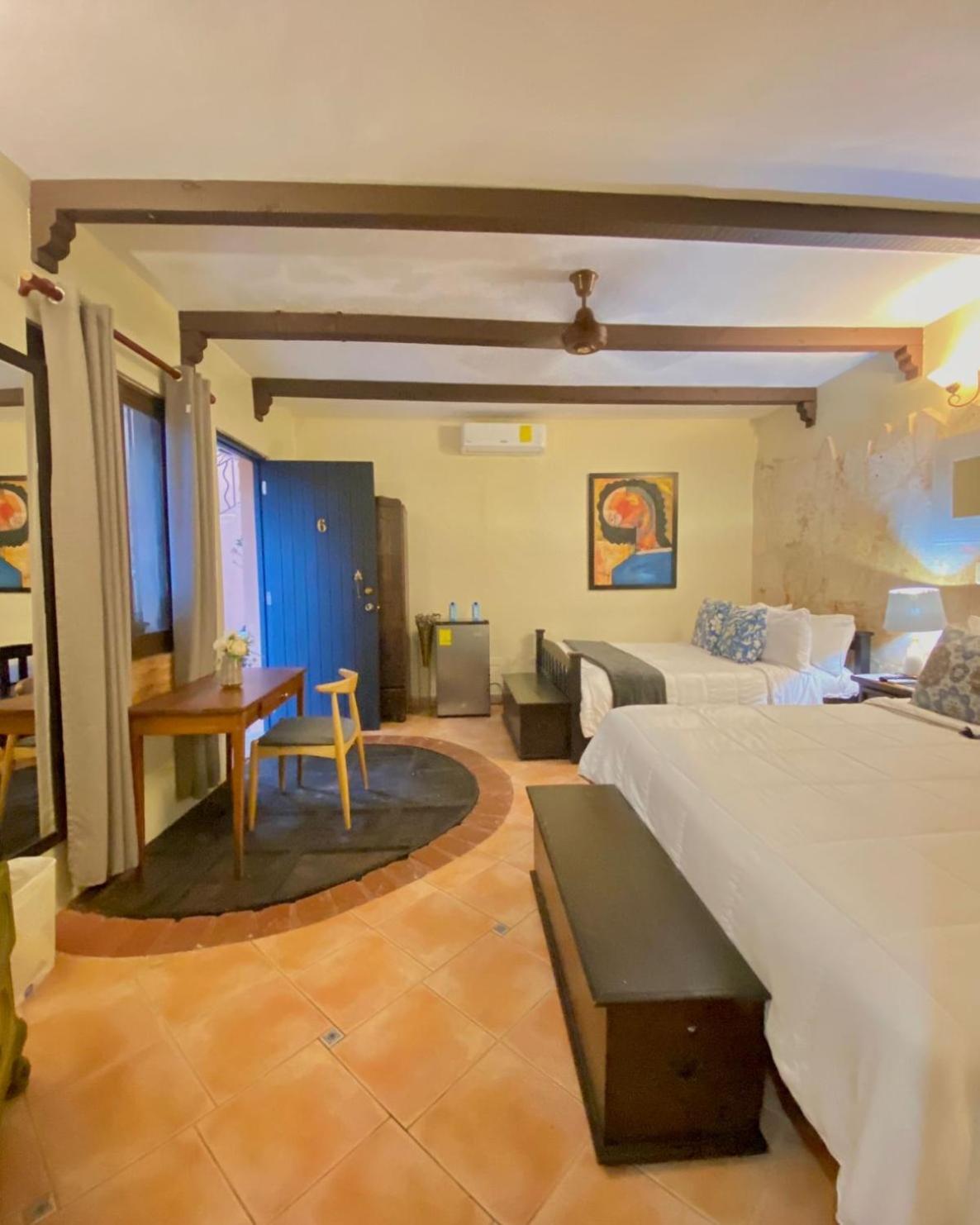 Historic Colonial Boutique Hotel Pool Jacuzzi Bar Restaurant By Aa Group Santo Domingo Exterior photo